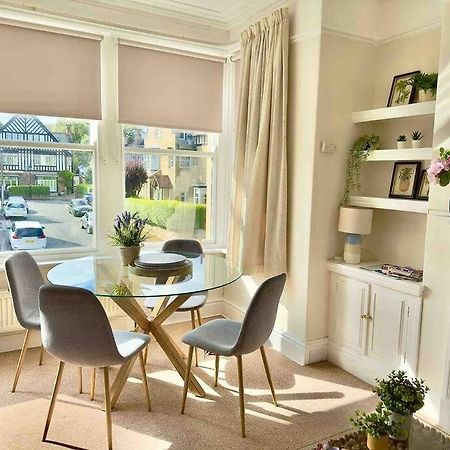 Spacious & Bright 3 Bed Harrogate Apartment Luaran gambar